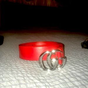 red gucci belt size M